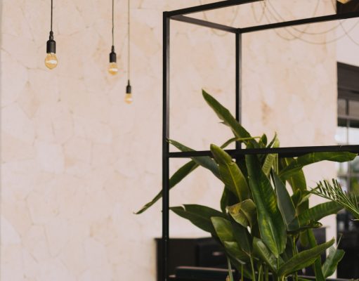 Etkinliklerinize Şıklık Katın: Bistro Masa Kiralama, Istanbul Kokteyl Masa Kiralama ve Kokteyl Organizasyonu Fiyatları bistro masa kiralama